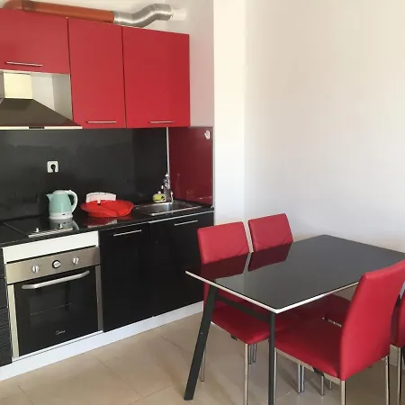 Apartament With Balkony Green Life Διαμέρισμα *