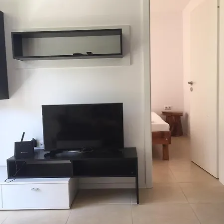 Apartament With Balkony Green Life Διαμέρισμα *
